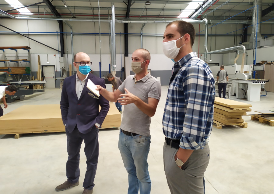 Sess&atilde;o A2B - tr&ecirc;s intervenientes em ch&atilde;o de f&aacute;brica