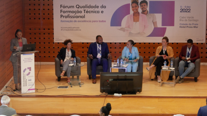 Centro e-learning da TecMinho debate Formação a Distância no Fórum Qualidade da Formação Técnica e Profissional em Cabo Verde